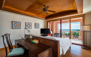 Centara Grand Beach Resort