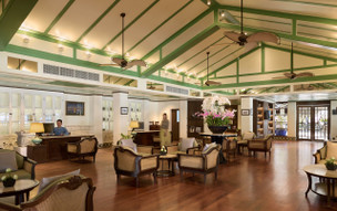 Dusit Thani Laguna Phuket Resort