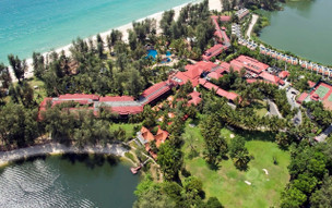 Dusit Thani Laguna Phuket Resort