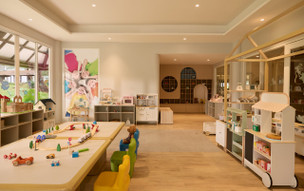 Dusit Thani Laguna Phuket Resort