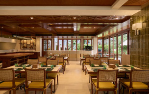 Dusit Thani Laguna Phuket Resort