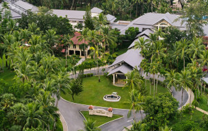 Dusit Thani Laguna Phuket Resort