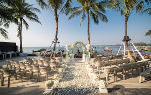 Twinpalms Surin Phuket Resort