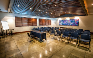 Twinpalms Surin Phuket Resort