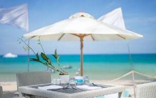 Twinpalms Surin Phuket Resort