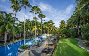 Twinpalms Surin Phuket Resort