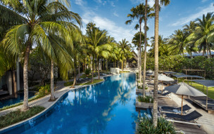 Twinpalms Surin Phuket Resort