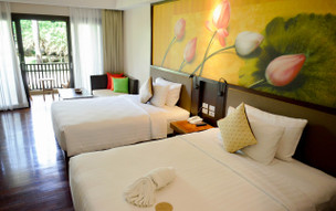 Rawi Warin Resort & Spa