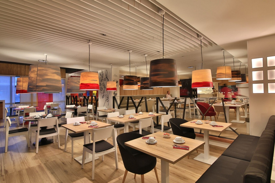 La Creole Beach Hotel and Spa