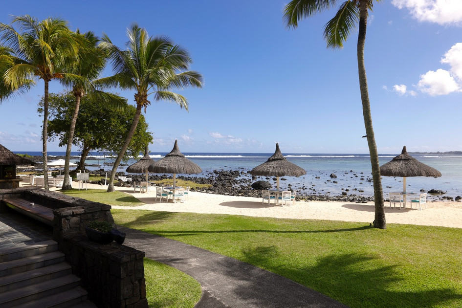 Shanti Maurice Resort & Spa