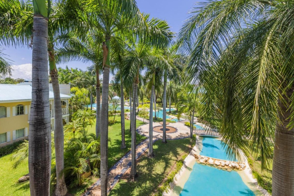 Royal Hideaway Playacar