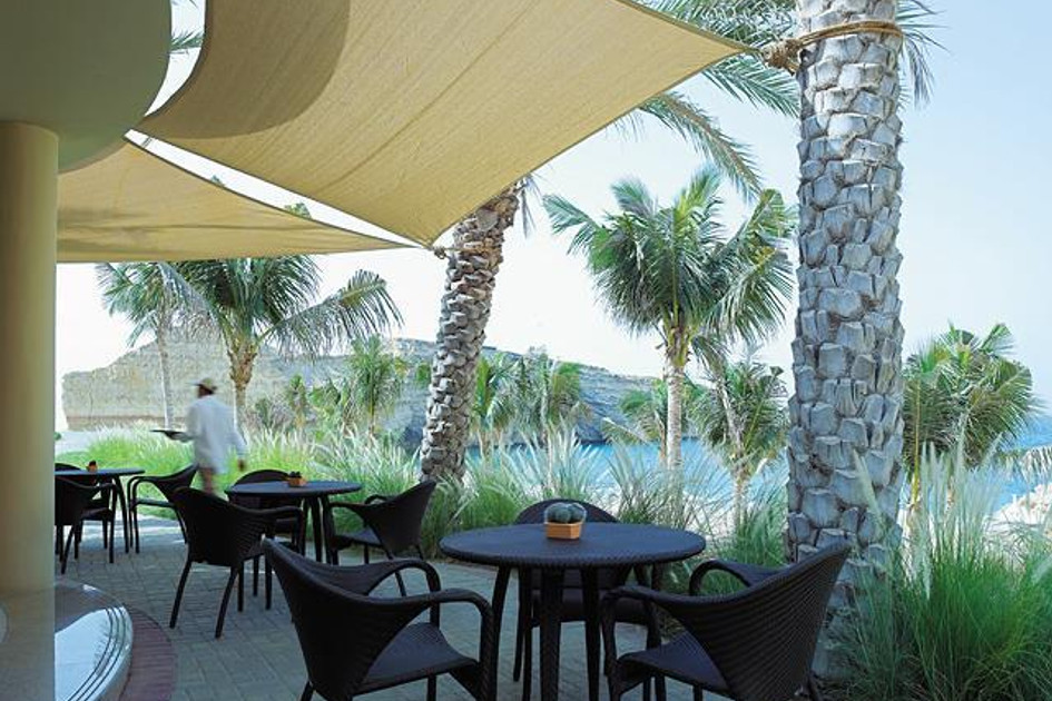 Shangri-la Barr Al Husn room3