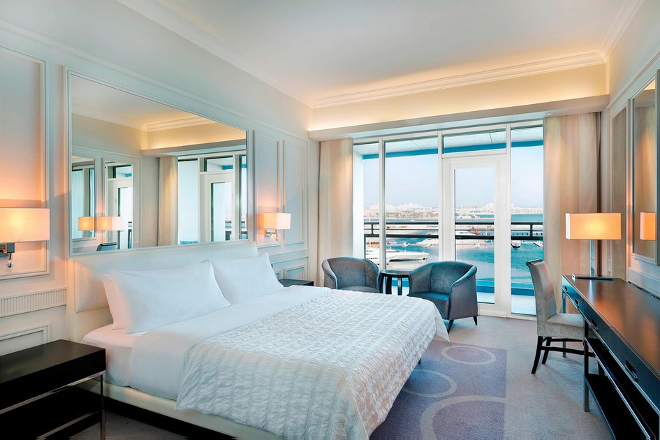 Le Méridien Mina Seyahi Beach Resort & Waterpark