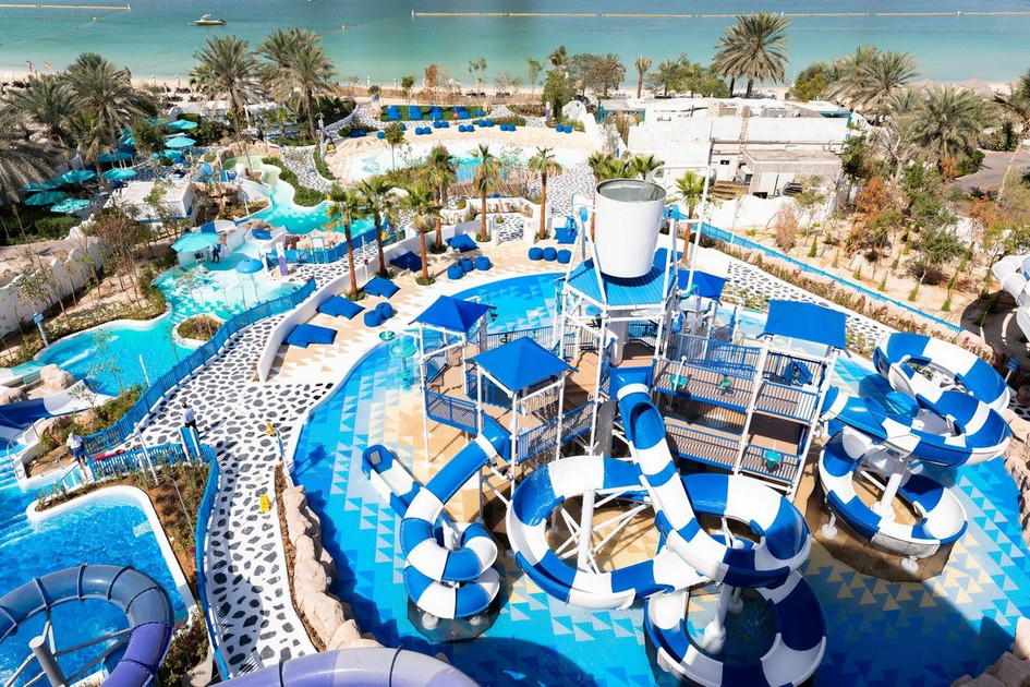 Le Méridien Mina Seyahi Beach Resort & Waterpark