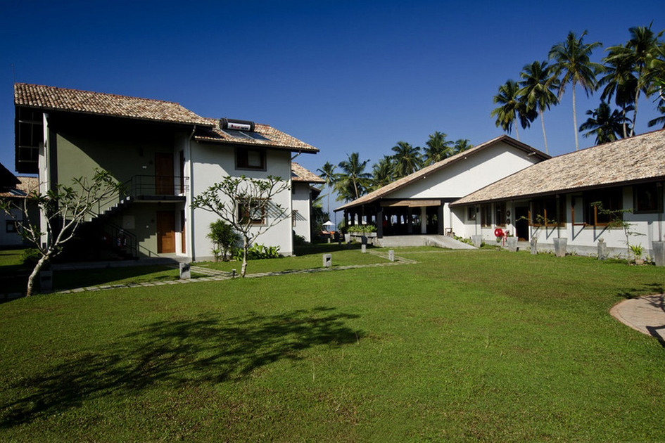 Kamili Beach Villa