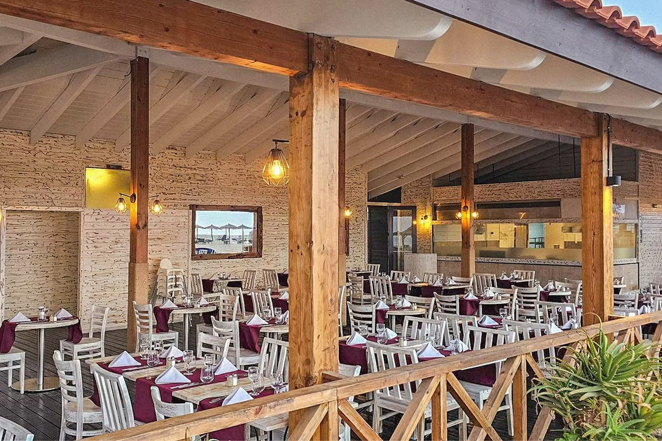 Melia Tortuga Beach Resort & Spa