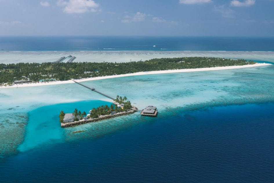 Villa Park Sun Island