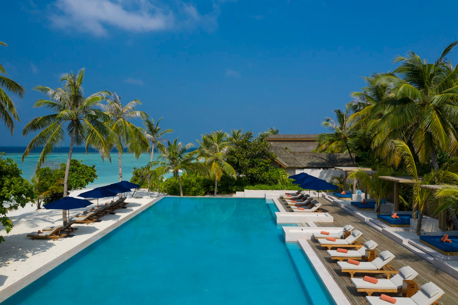 Emerald Faarufushi Resort & Spa