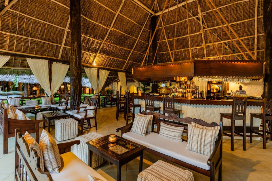 Breezes Beach Club & Spa