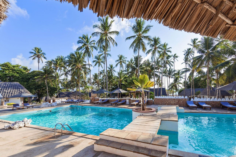 Diamonds Mapenzi Beach