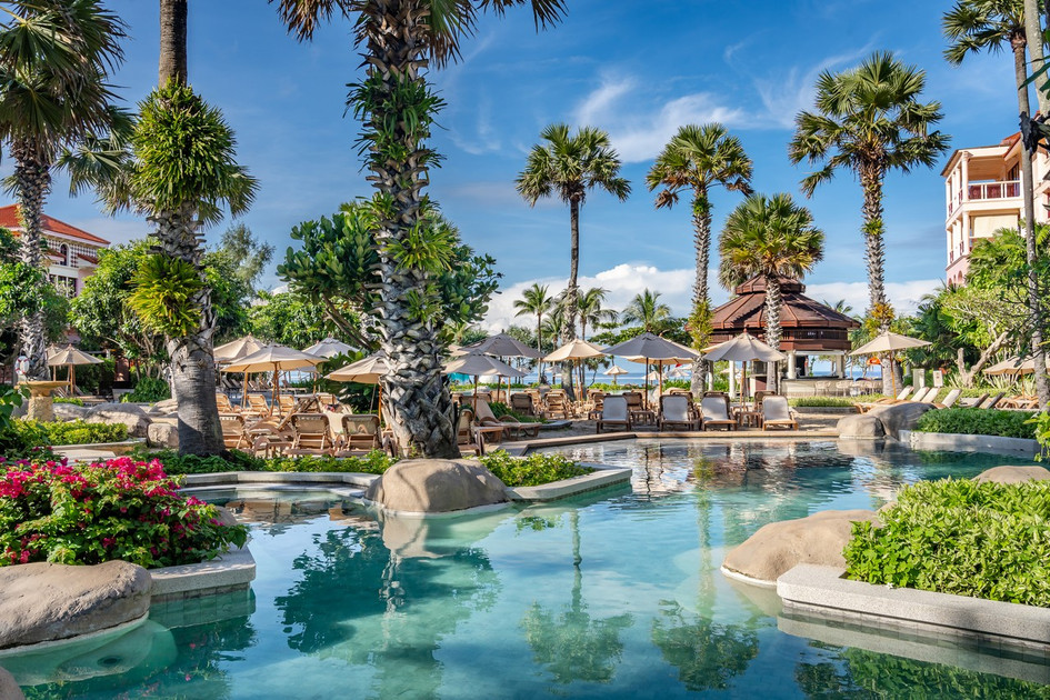 Centara Grand Beach Resort